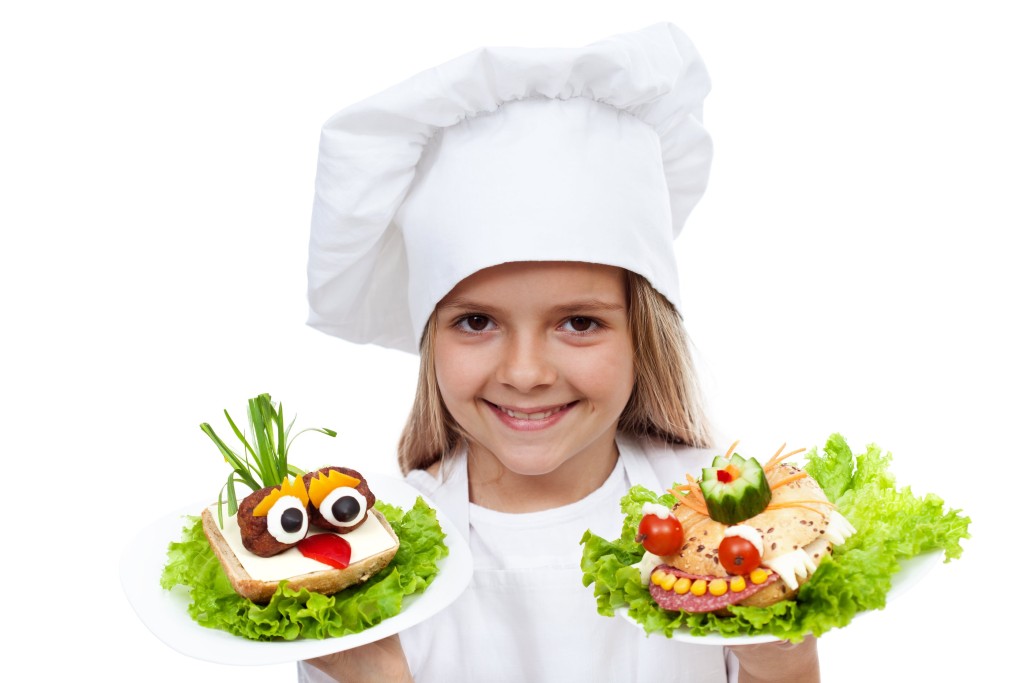 bigstock-Happy-smiling-chef-kid-with-cr-66098926-min-1024x683